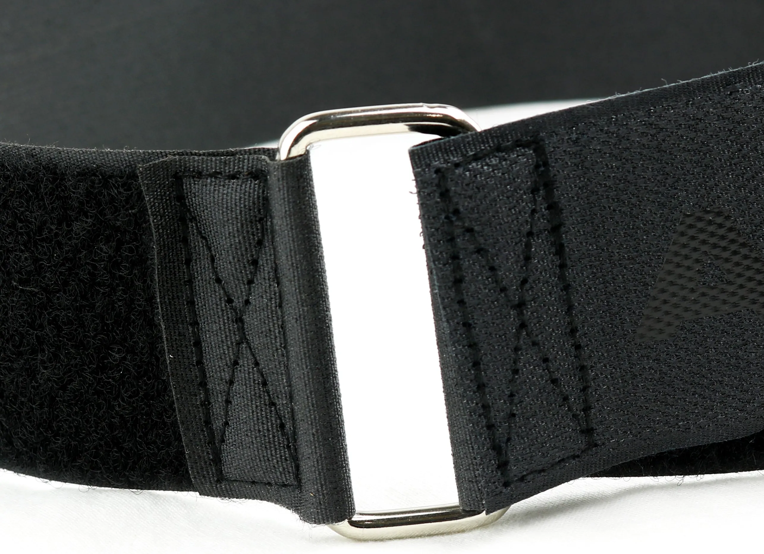 AIRNIX 22" x 1.5" (19" useable) Standard Nylon Hook & Loop Cinch Strap w/ Metal Buckle