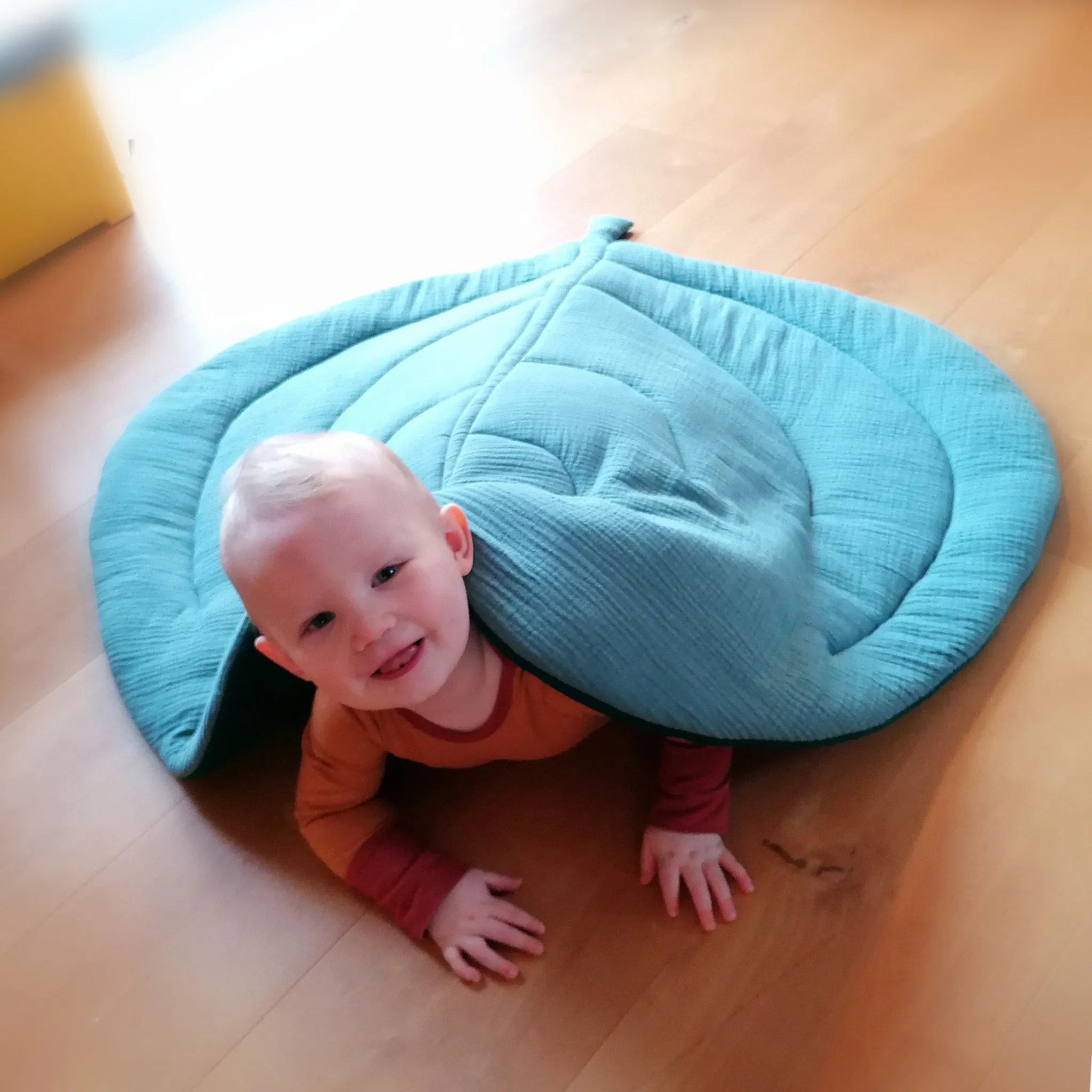 Australian Leaf Blankets Sewing Patterns ~ 5 leaf shapes in larger sizes