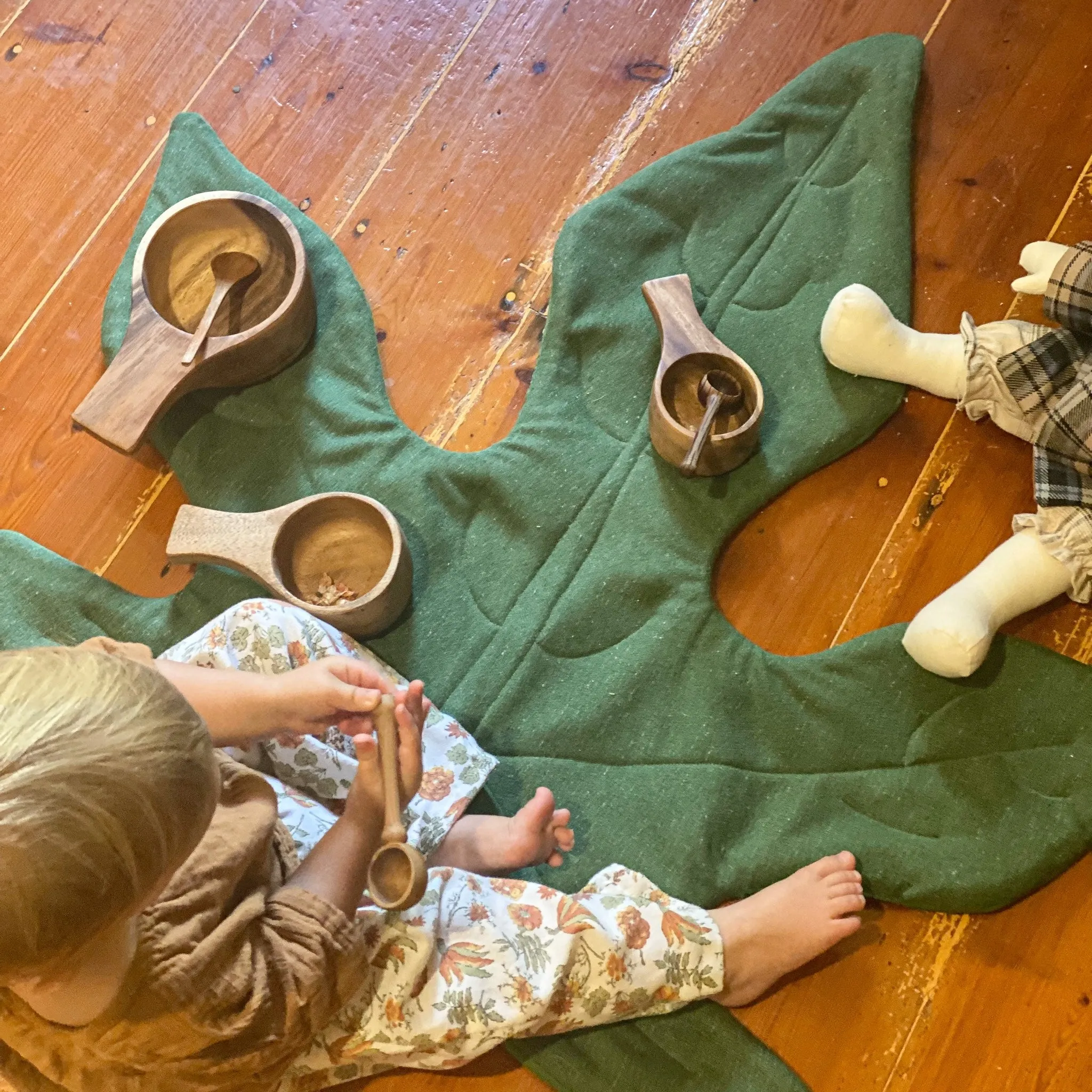 Australian Leaf Sewing Patterns BUNDLE ~  5 leaf shapes in ALL sizes