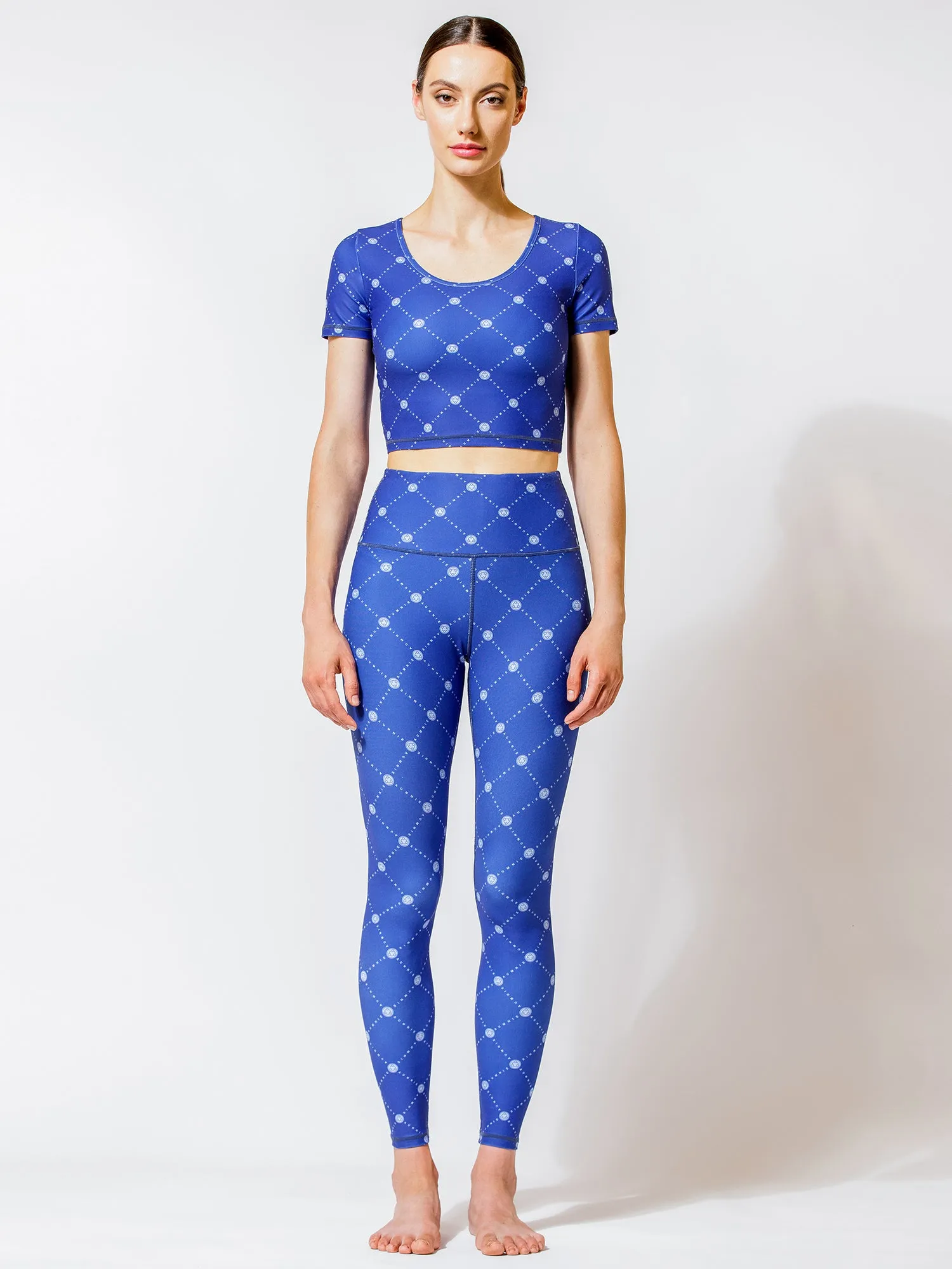 BOLD CROPPED TEE
