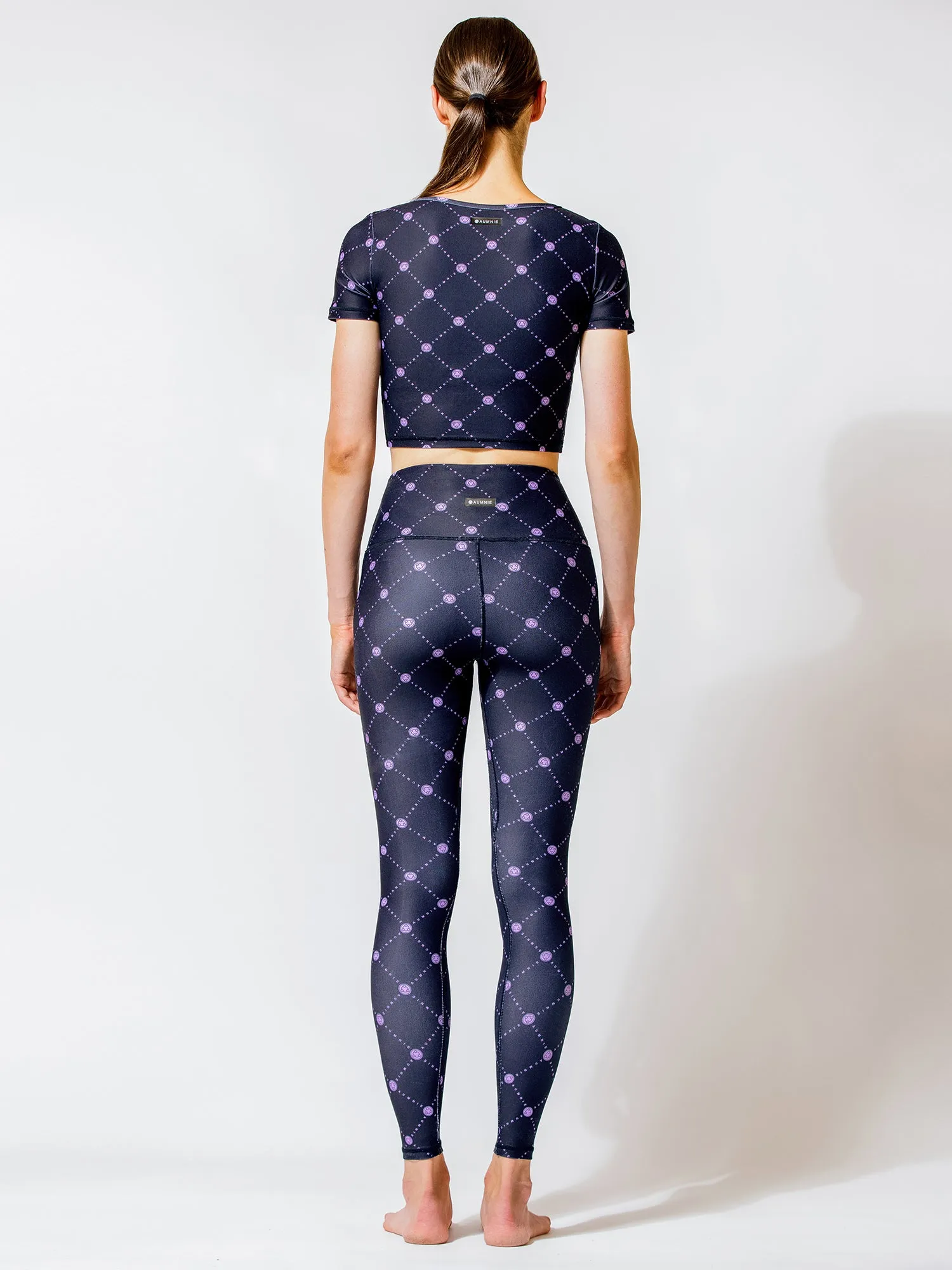 BOLD CROPPED TEE