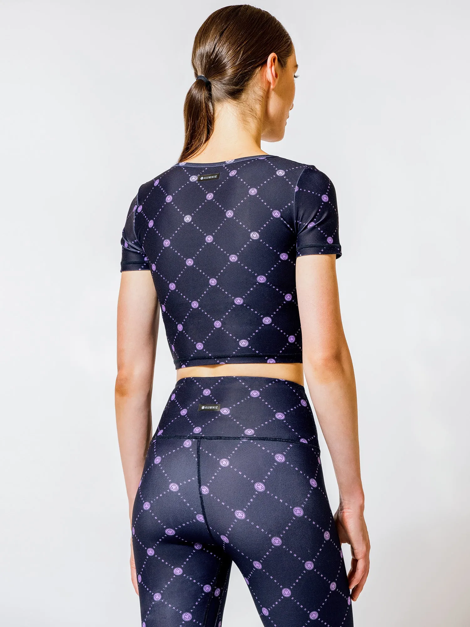 BOLD CROPPED TEE