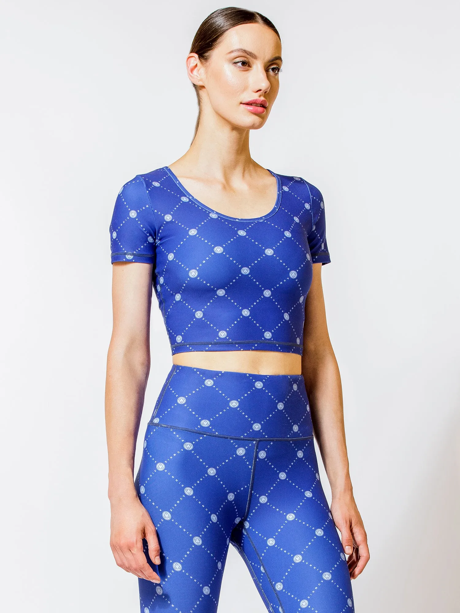 BOLD CROPPED TEE