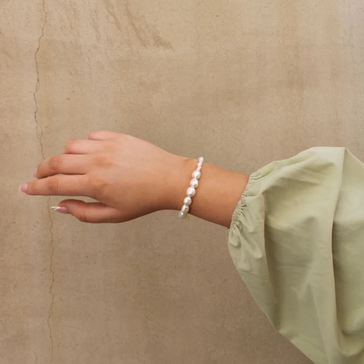 Casey Freshwater Pearl Bracelet