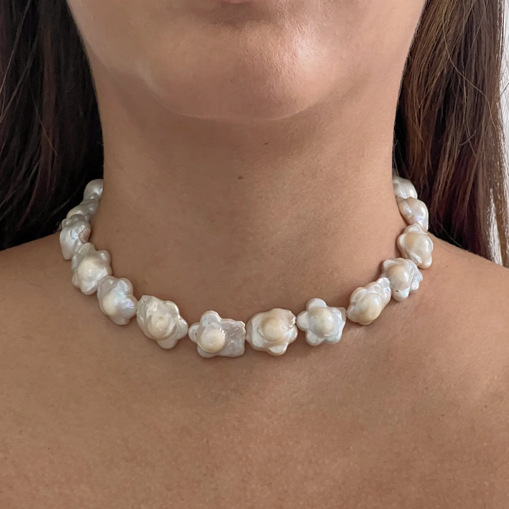 Flora Pearl Necklace