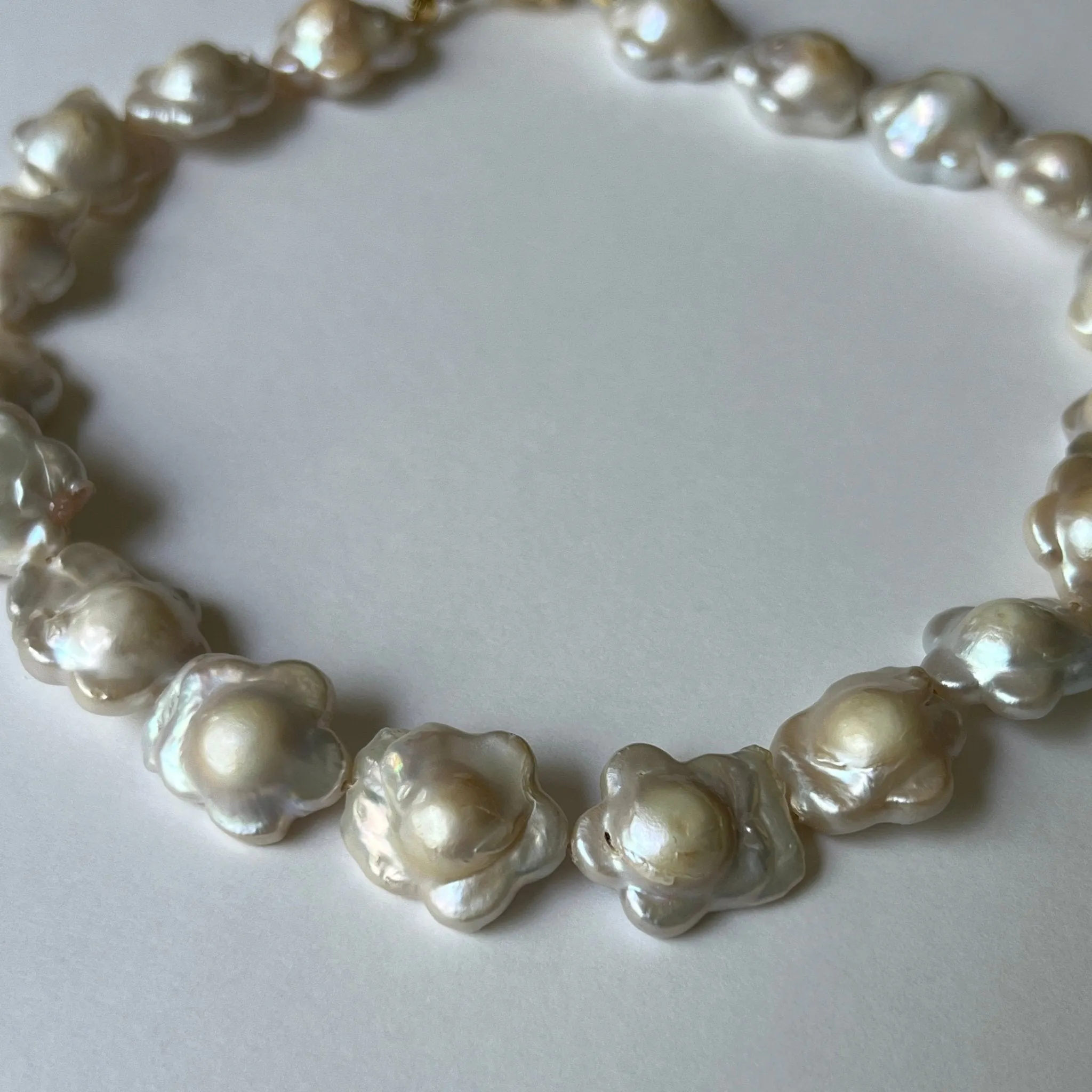 Flora Pearl Necklace