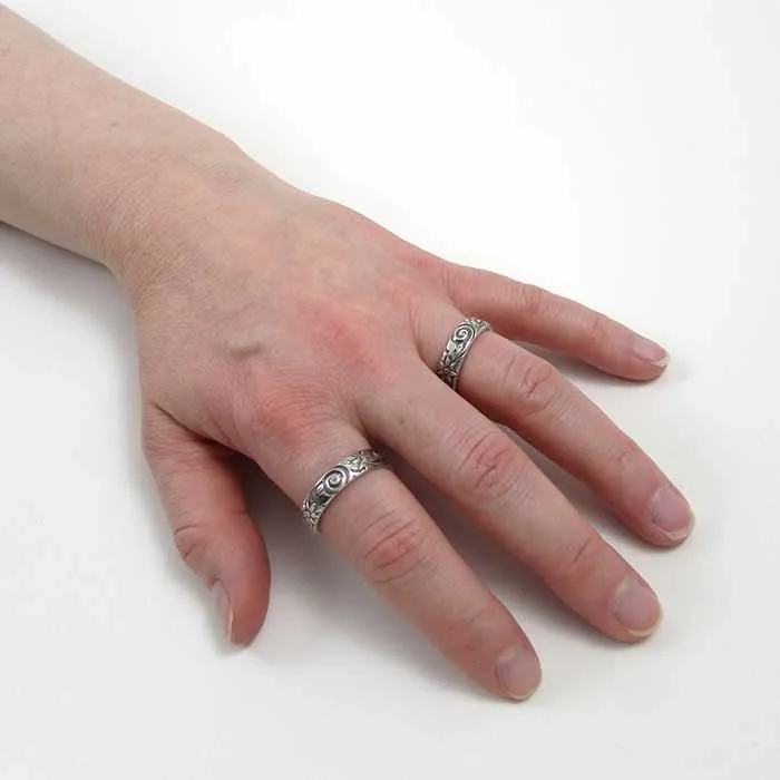 Floral & Swirl Pattern Band