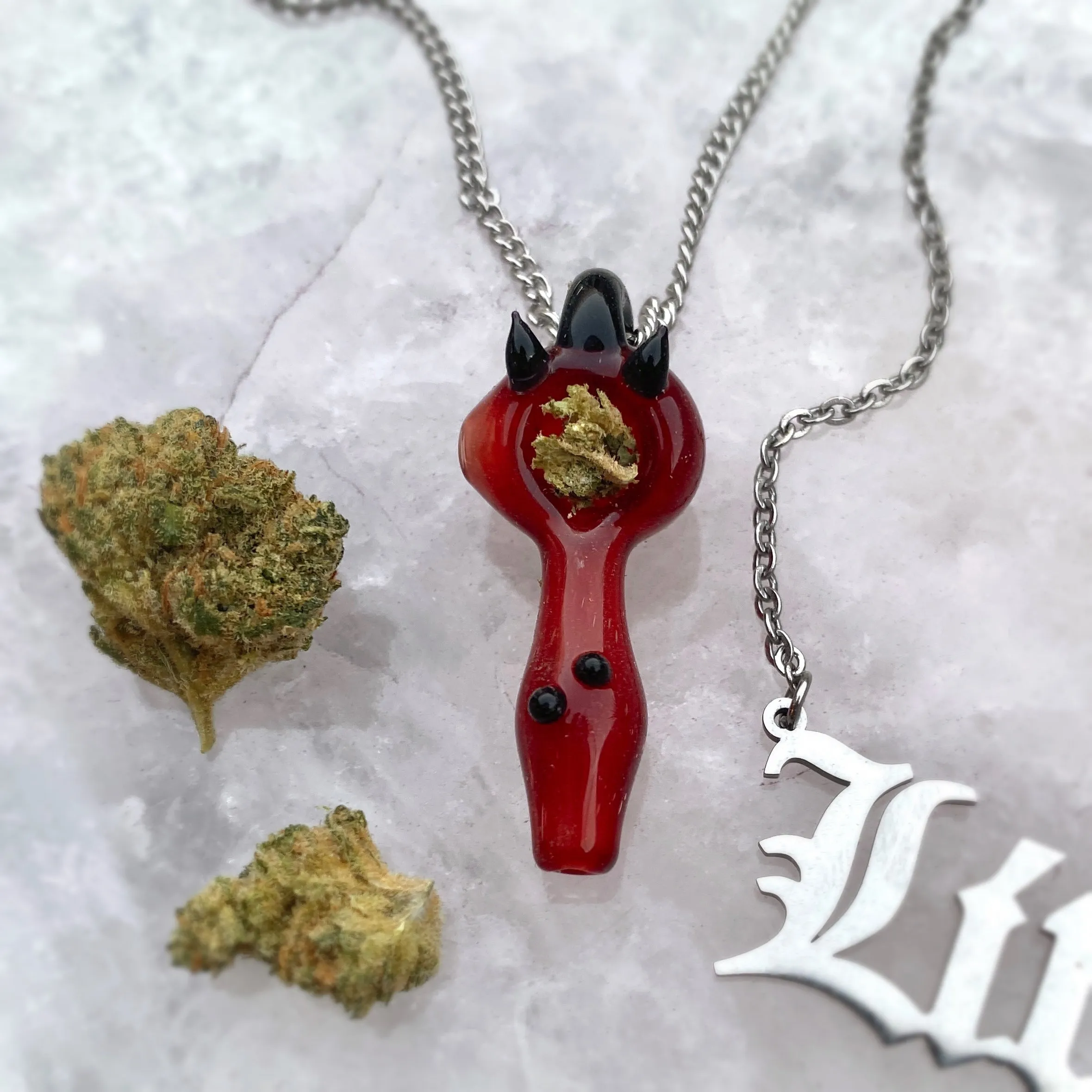 Functional Glass Micro Pipe Weed Necklace - Red