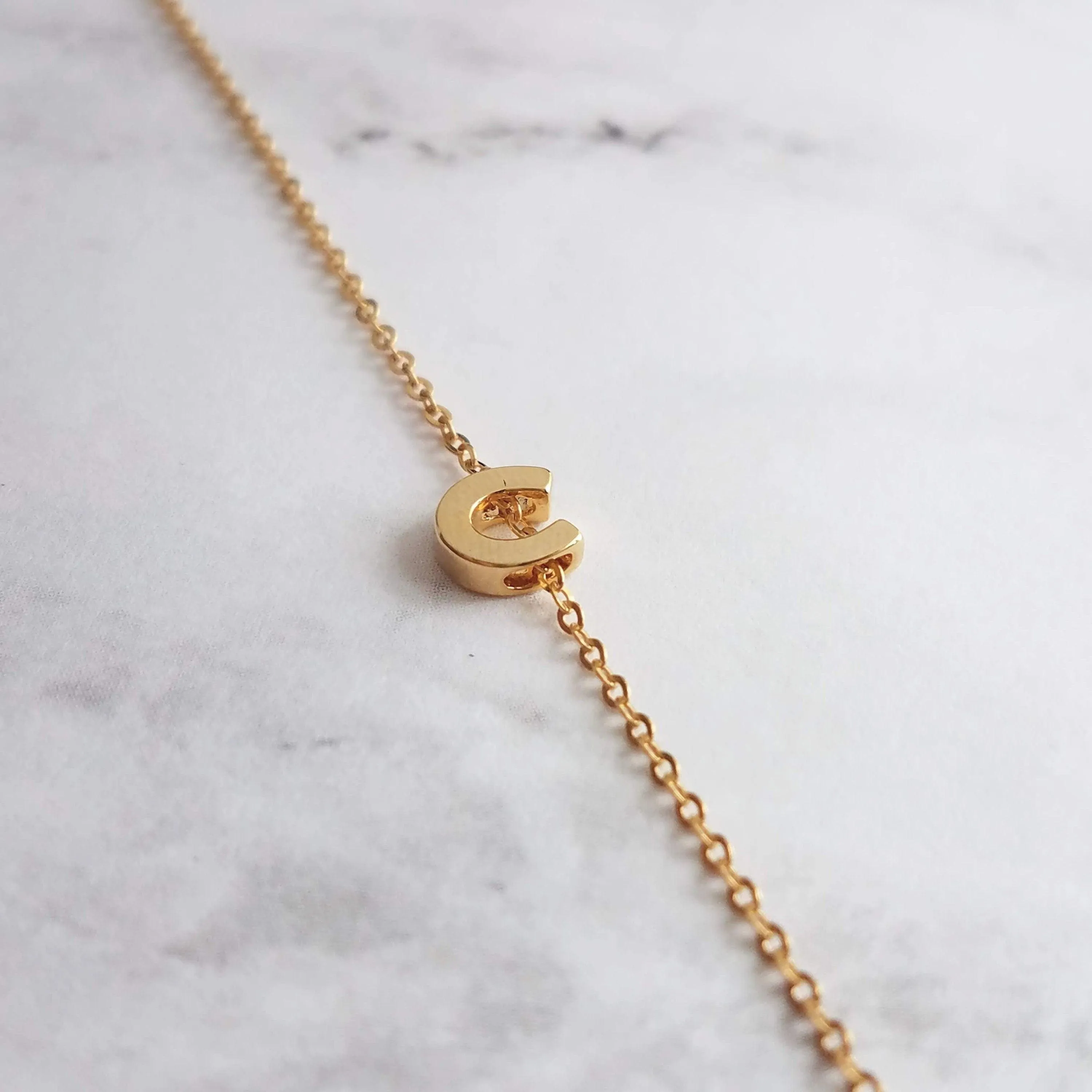 Gold Horseshoe Necklace, delicate gold chain, thin chain, dainty gold necklace, lucky necklace, tiny good luck charm, horse necklace, small