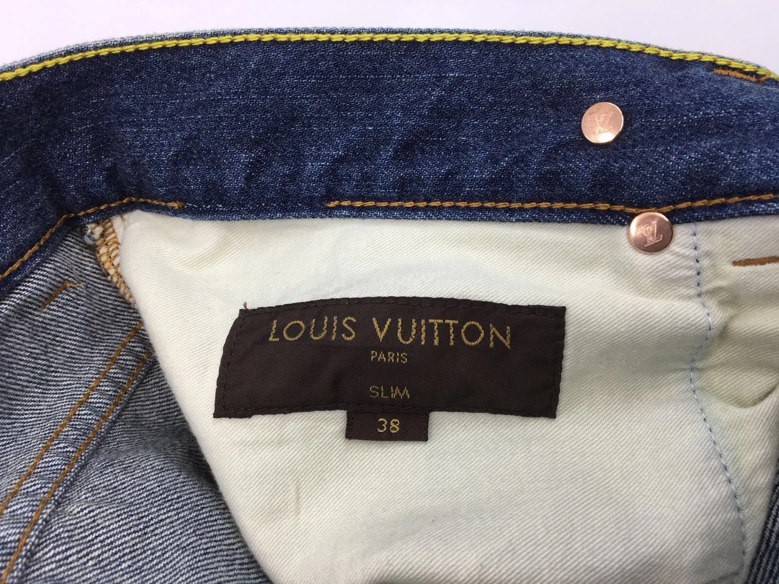 Heritage Washed Jeans