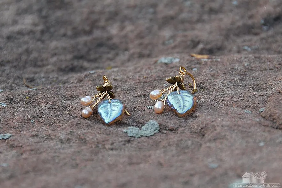 Leaf Earring with Pearl Accent