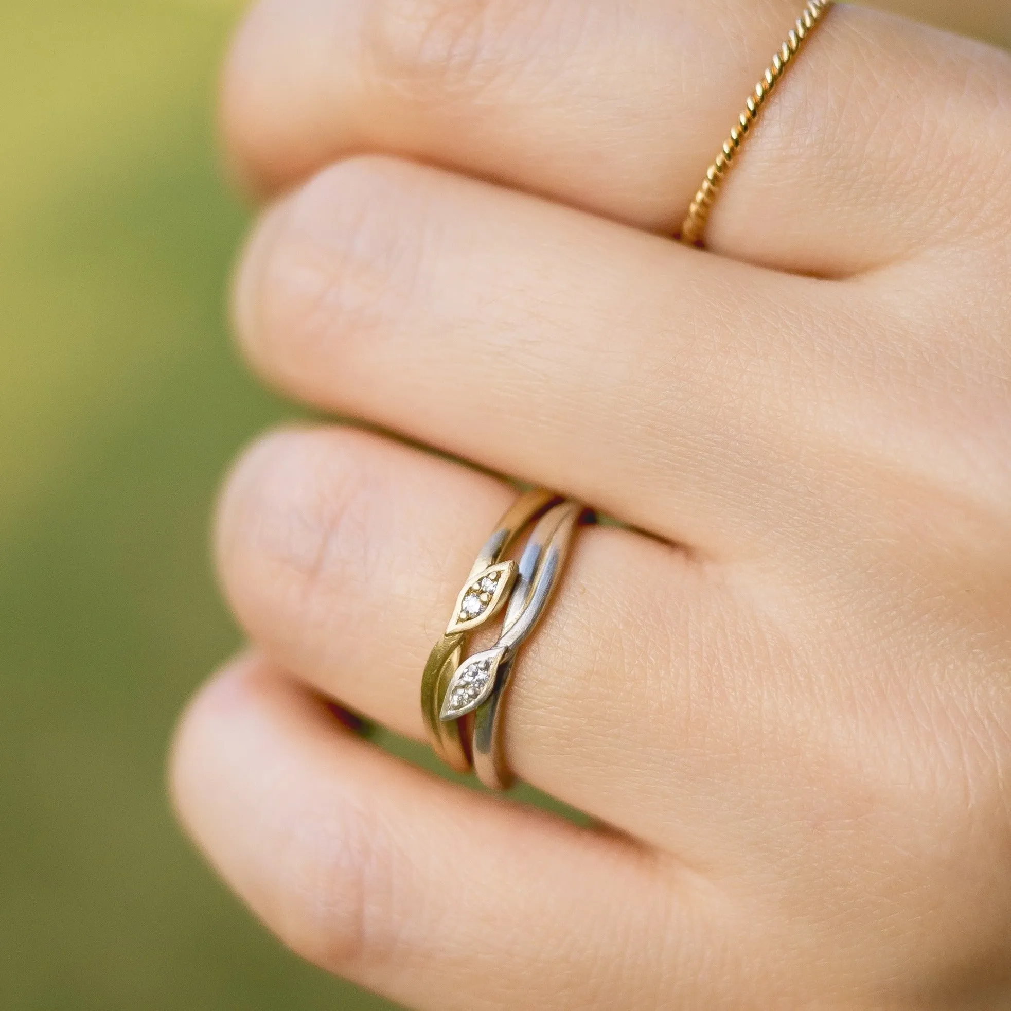 Leaf Wrap Double Diamond Ring