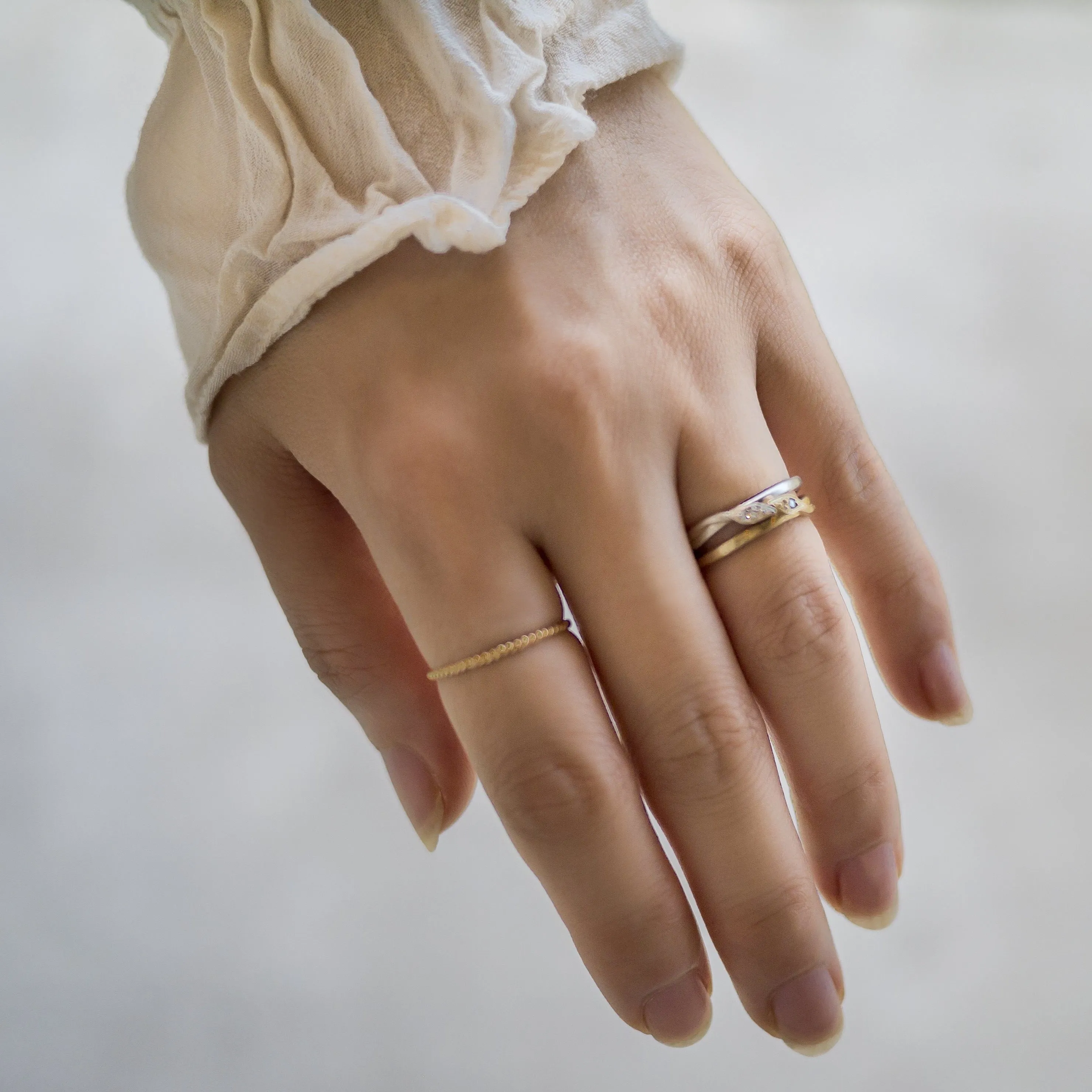 Leaf Wrap Double Diamond Ring