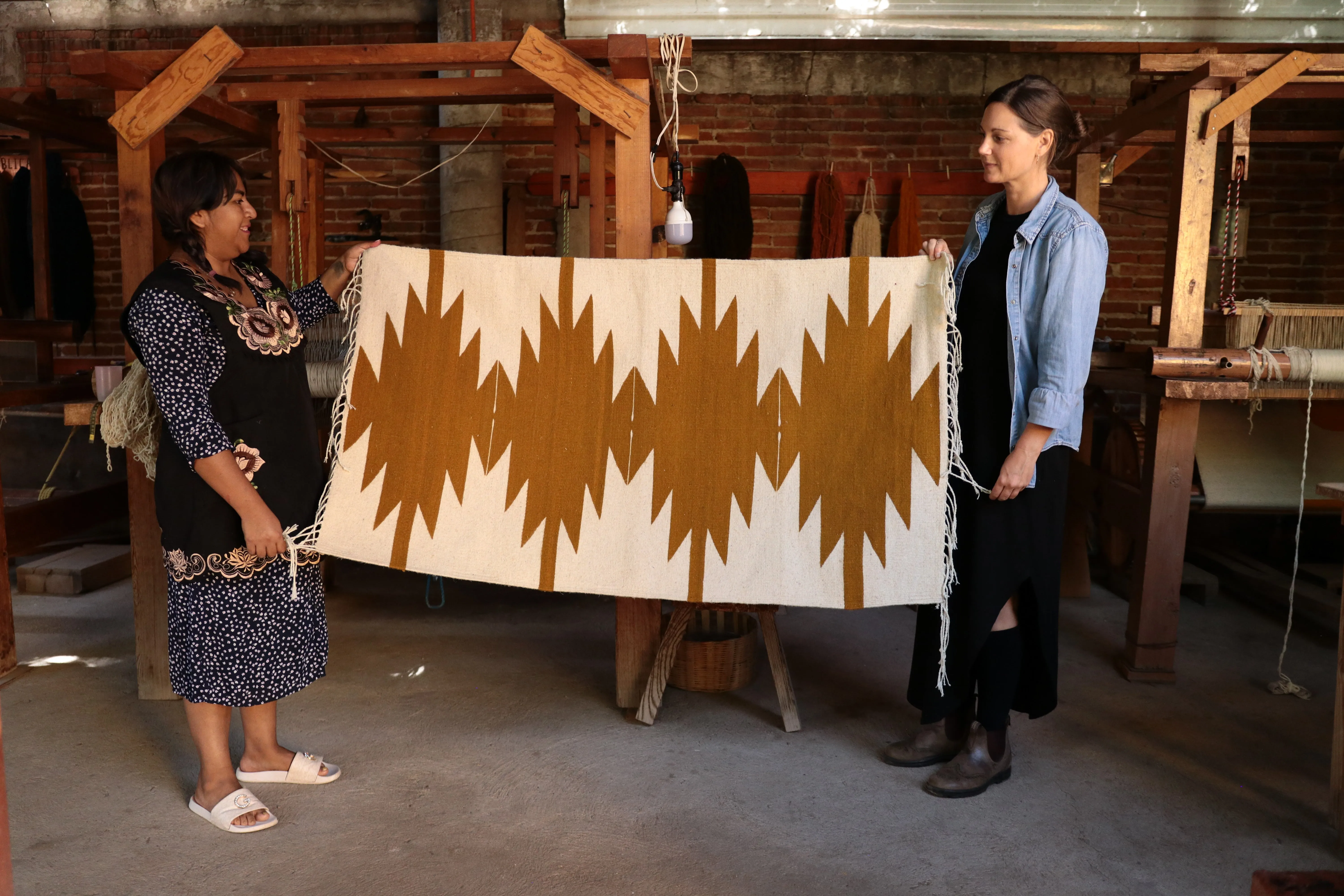 LOOM Imports Rug № 32