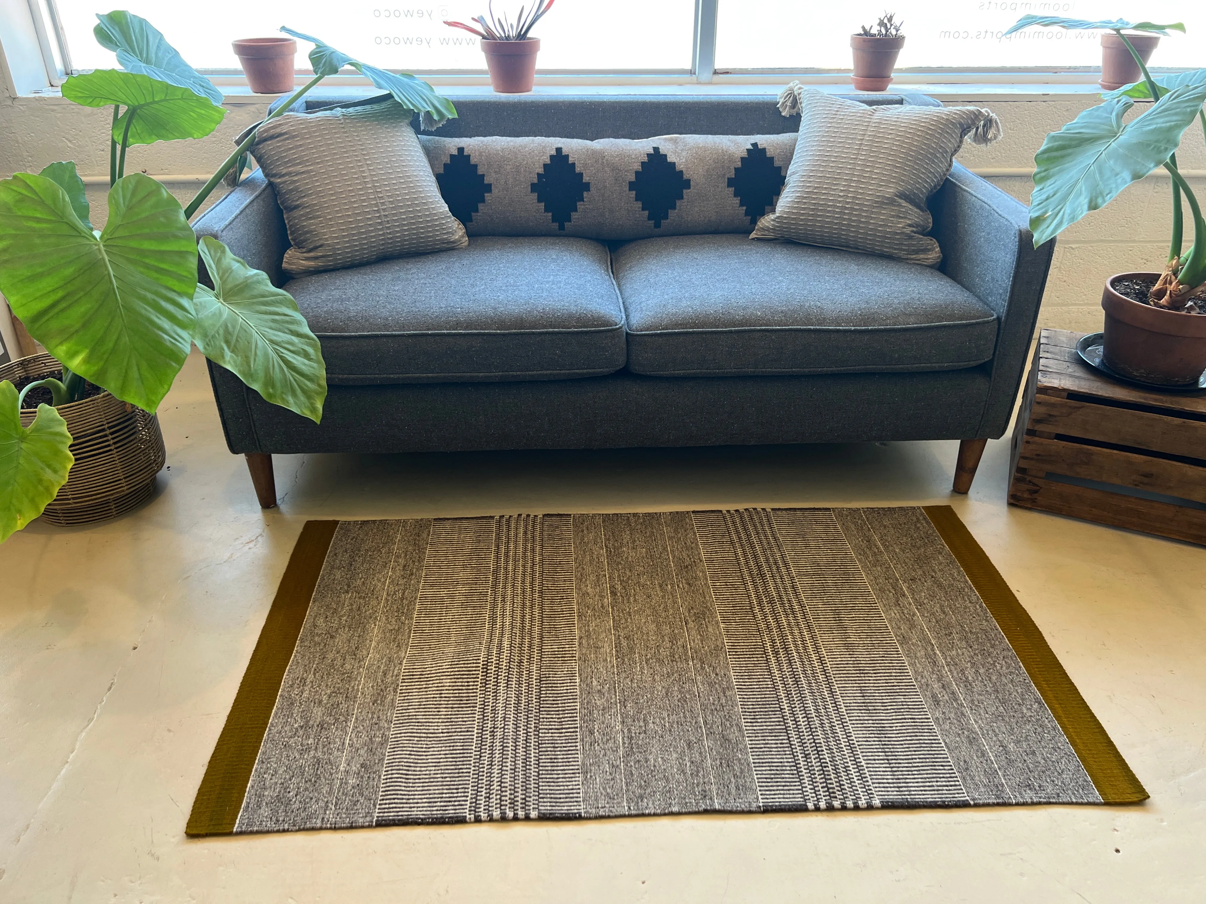 LOOM Imports Rug № 44