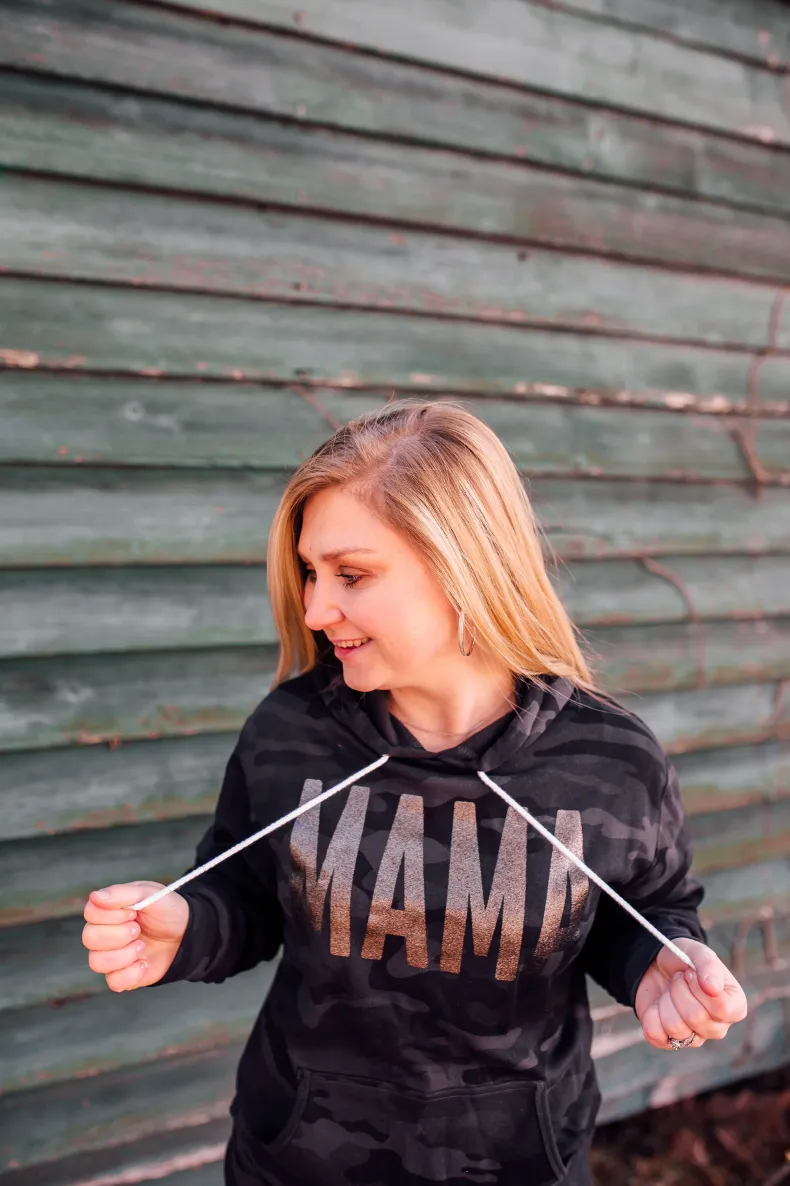 MAMA Bold © Unisex Hoodie BLACKOUT (Black Camo   Black Glitter)