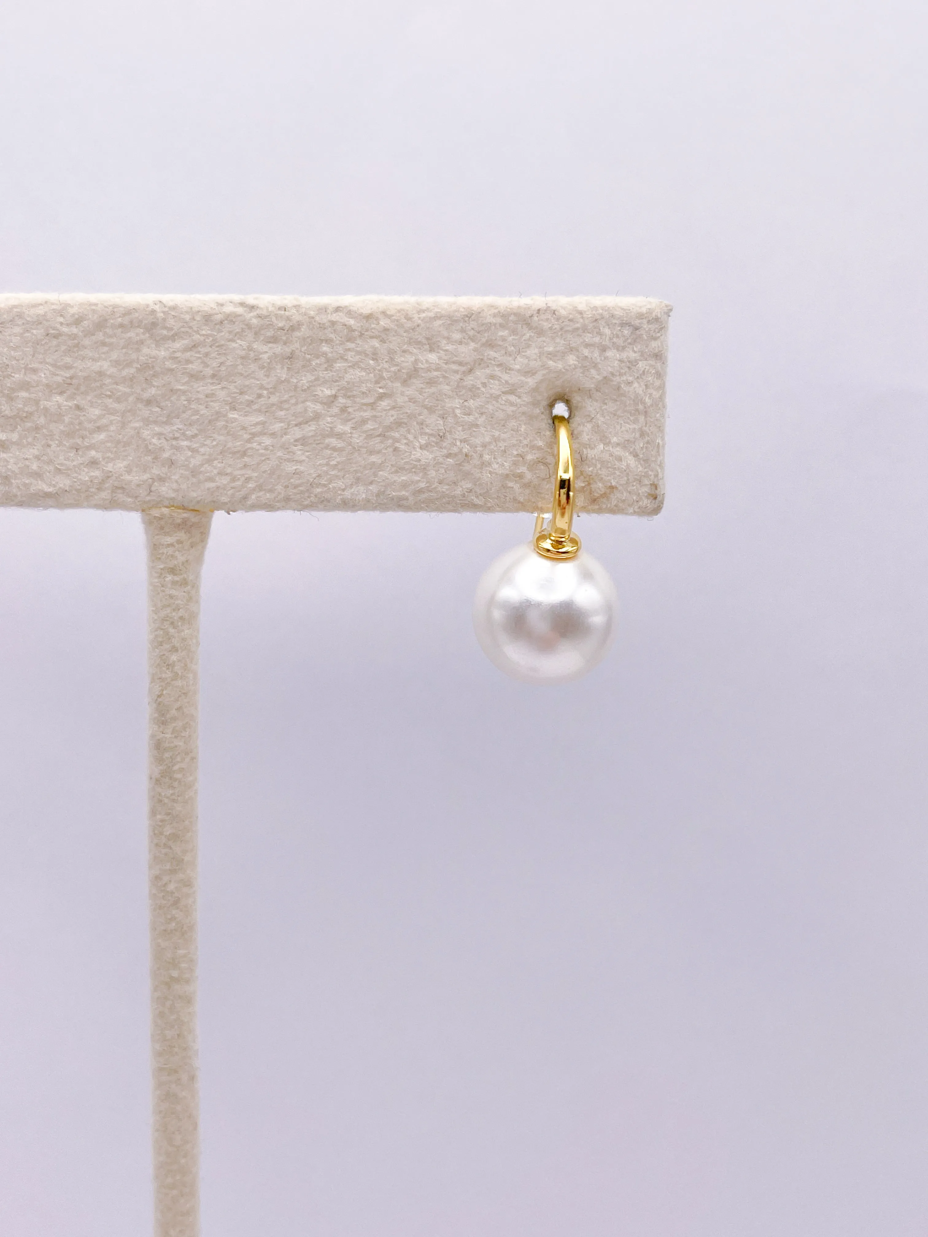 Monte Pearl Wire Earring