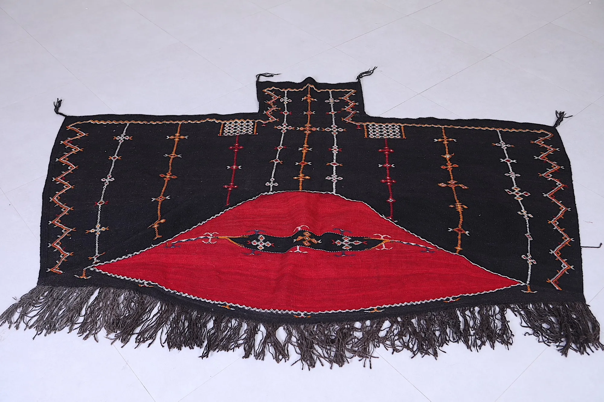 Moroccan Vintage Cape - Handmade Berber Wool Cape
