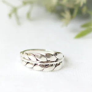 N002 Leaf ring in sterling silver