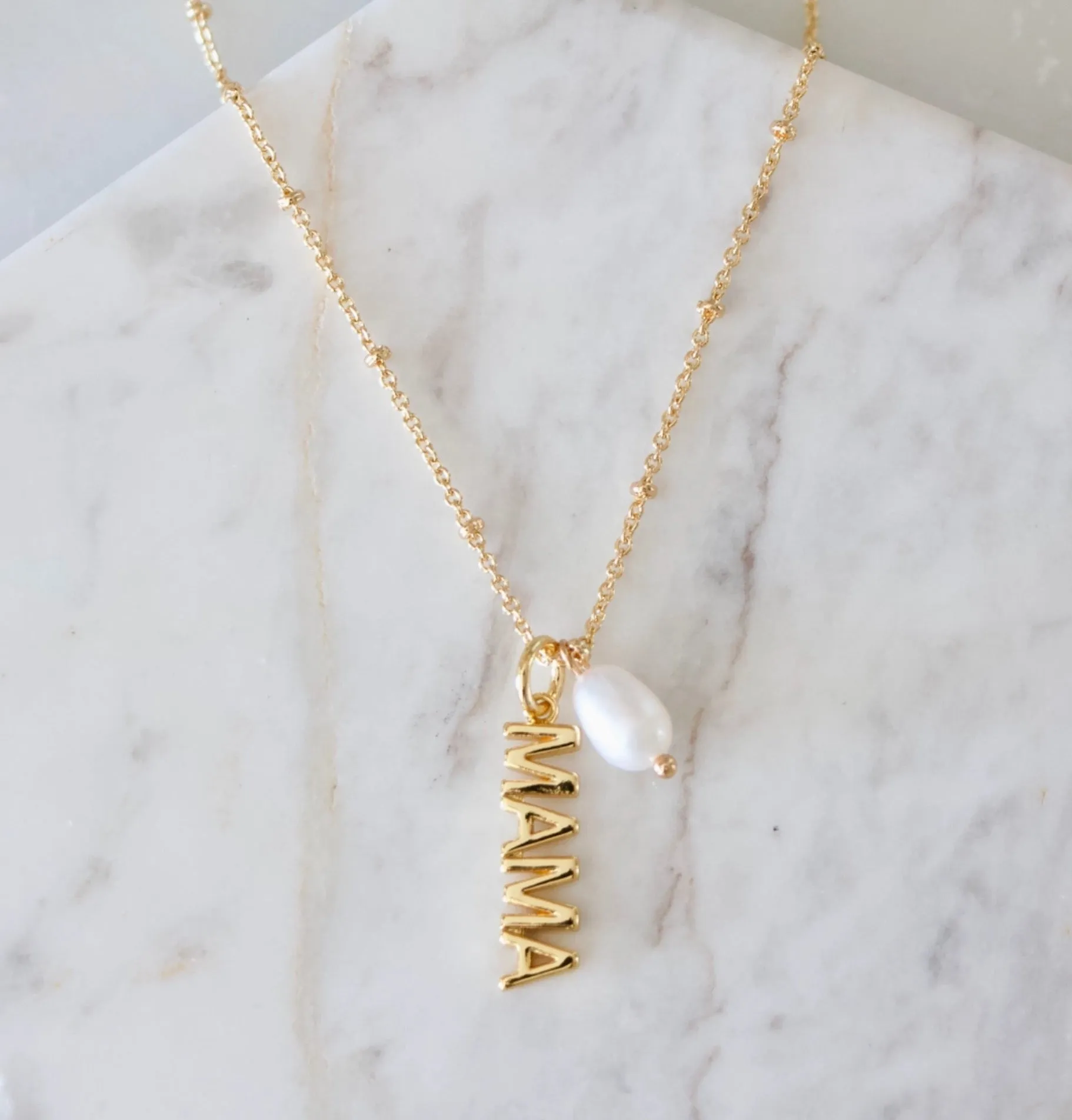 Pearl Mama Necklace