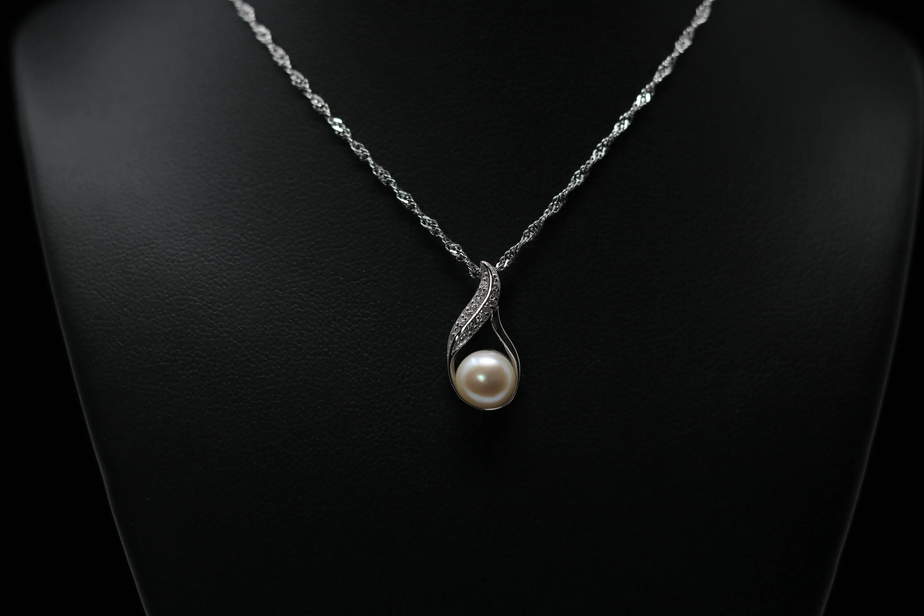 Silver Pearl