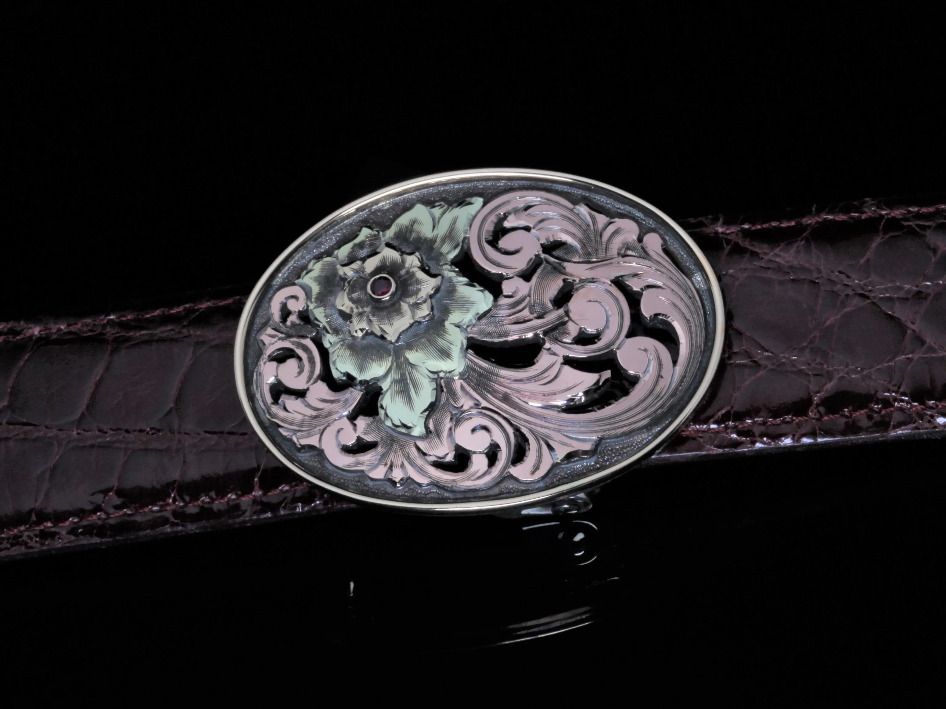 Sutro DeCarlo Sapphire, Two Sizes