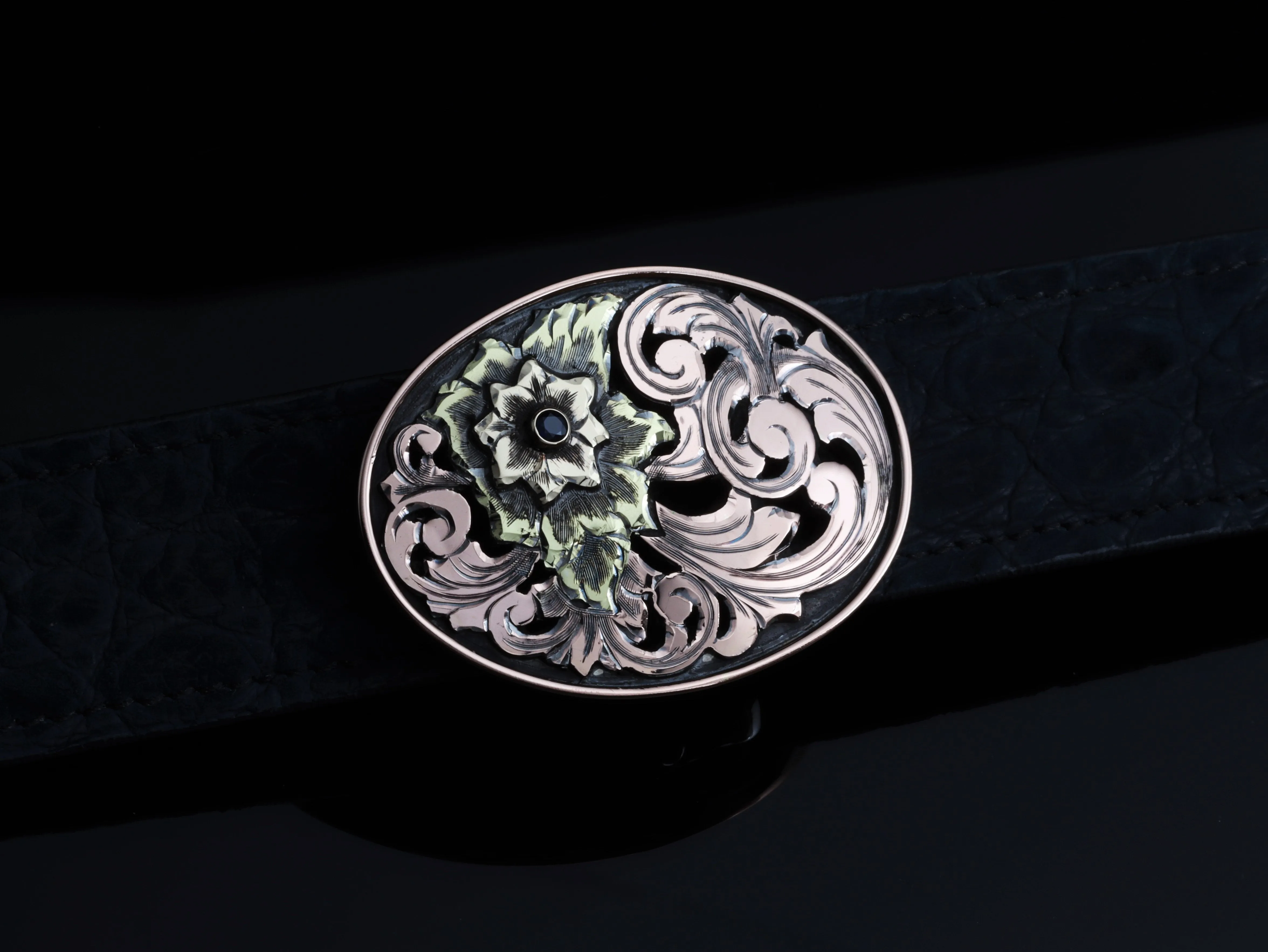 Sutro DeCarlo Sapphire, Two Sizes