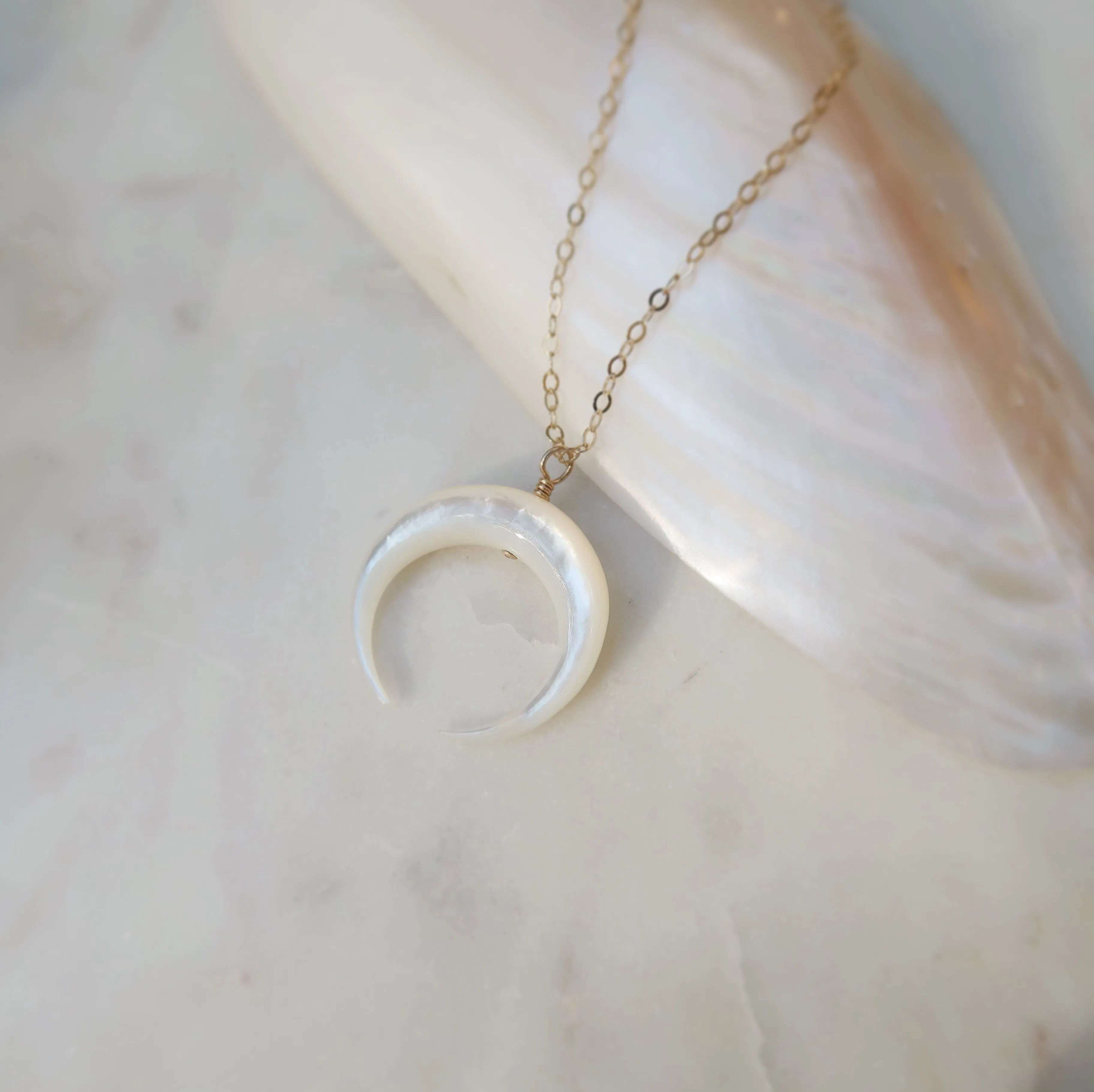 The Leo Necklace