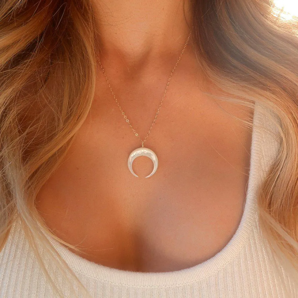 The Leo Necklace