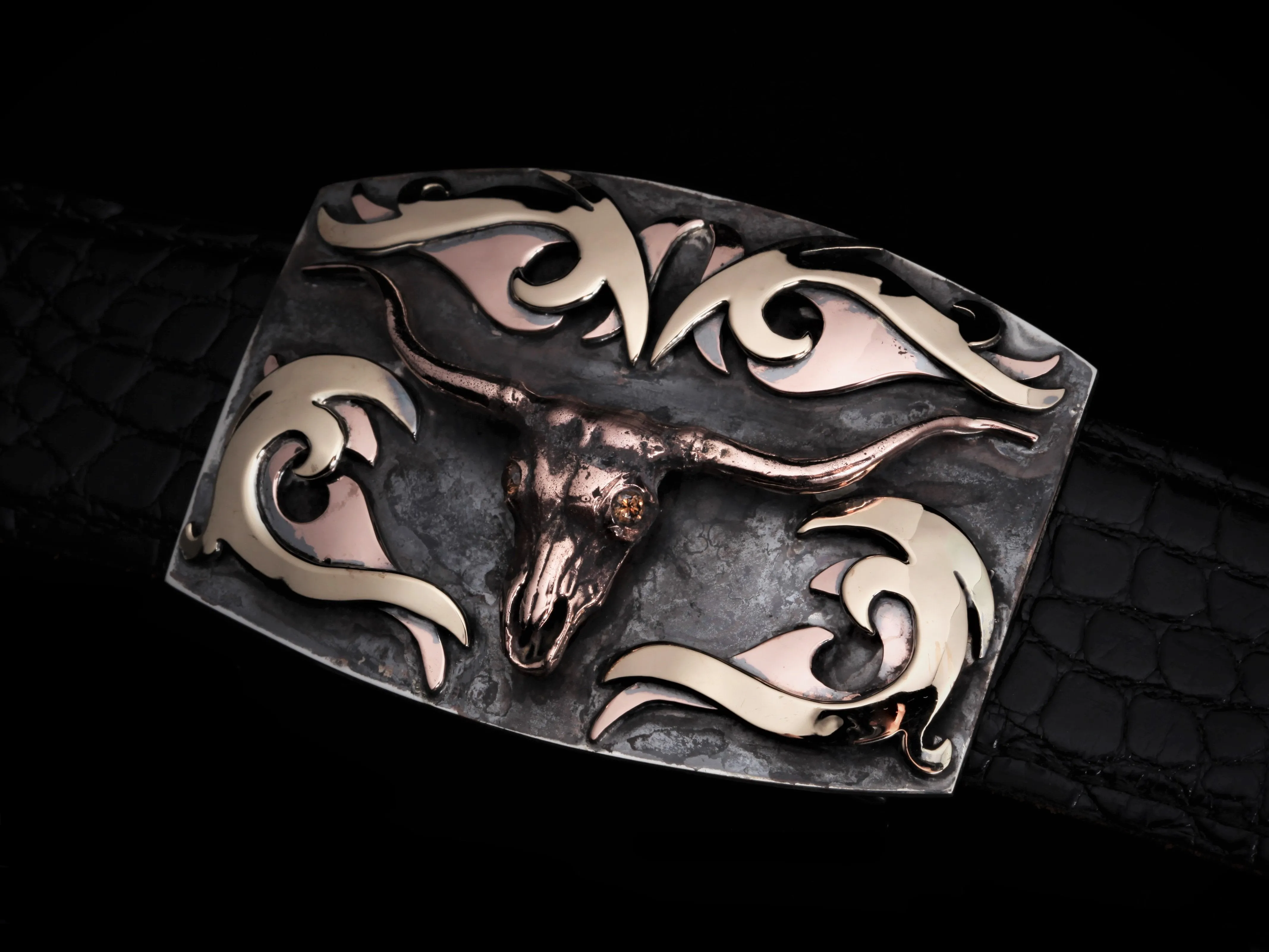 Tribal Longhorn 14k