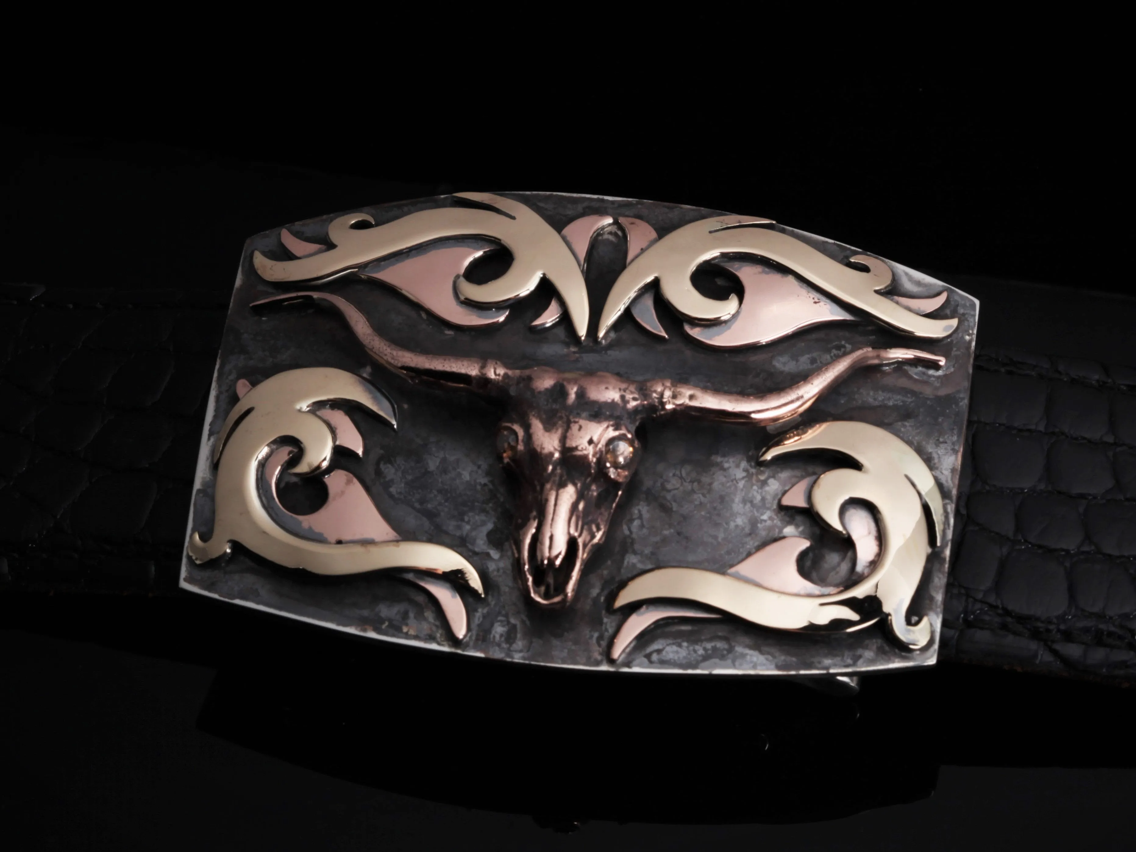 Tribal Longhorn 14k