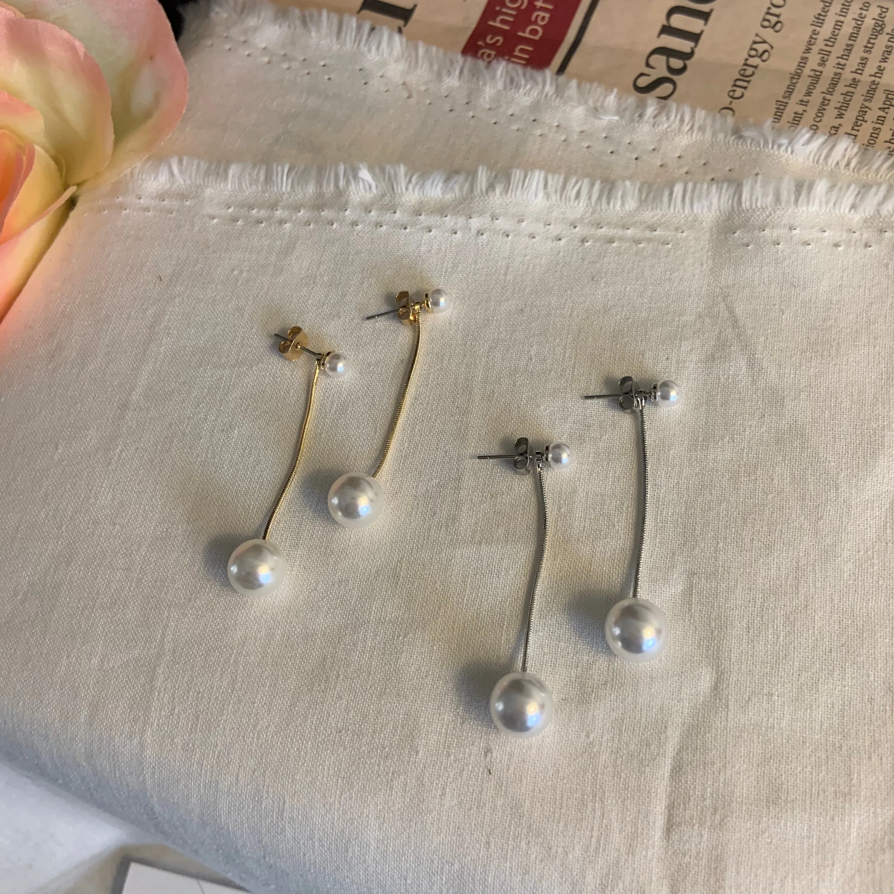 Two-In-One Dainty Pearl Dangle earrings