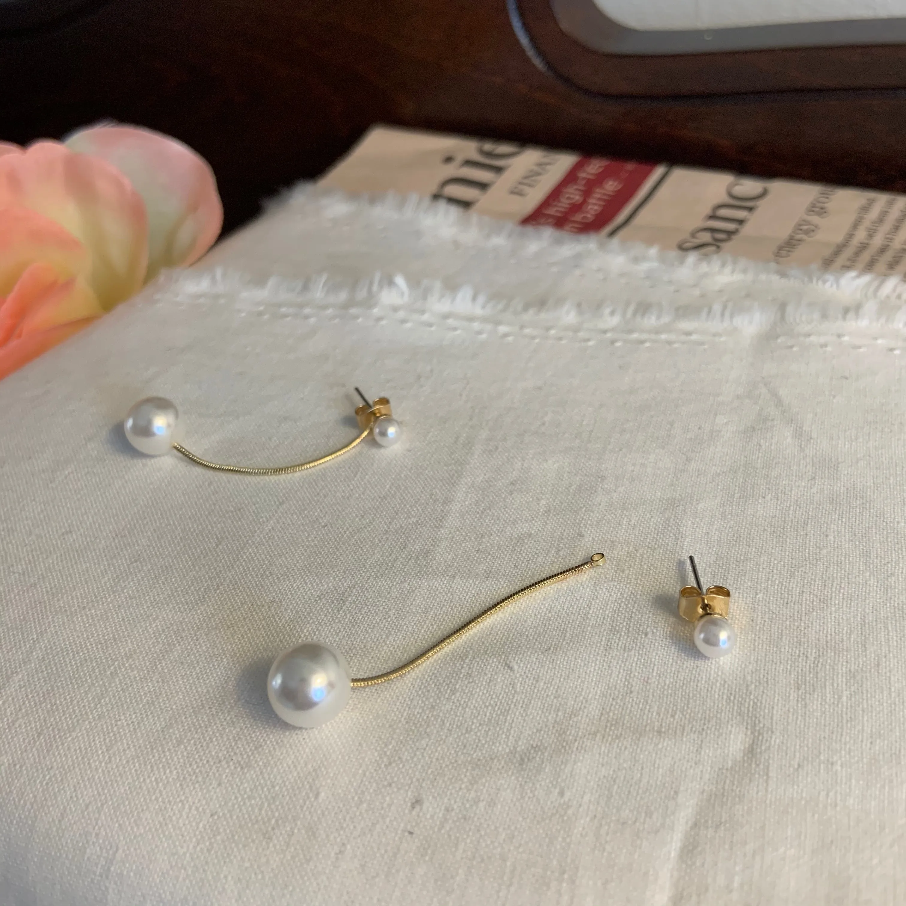 Two-In-One Dainty Pearl Dangle earrings
