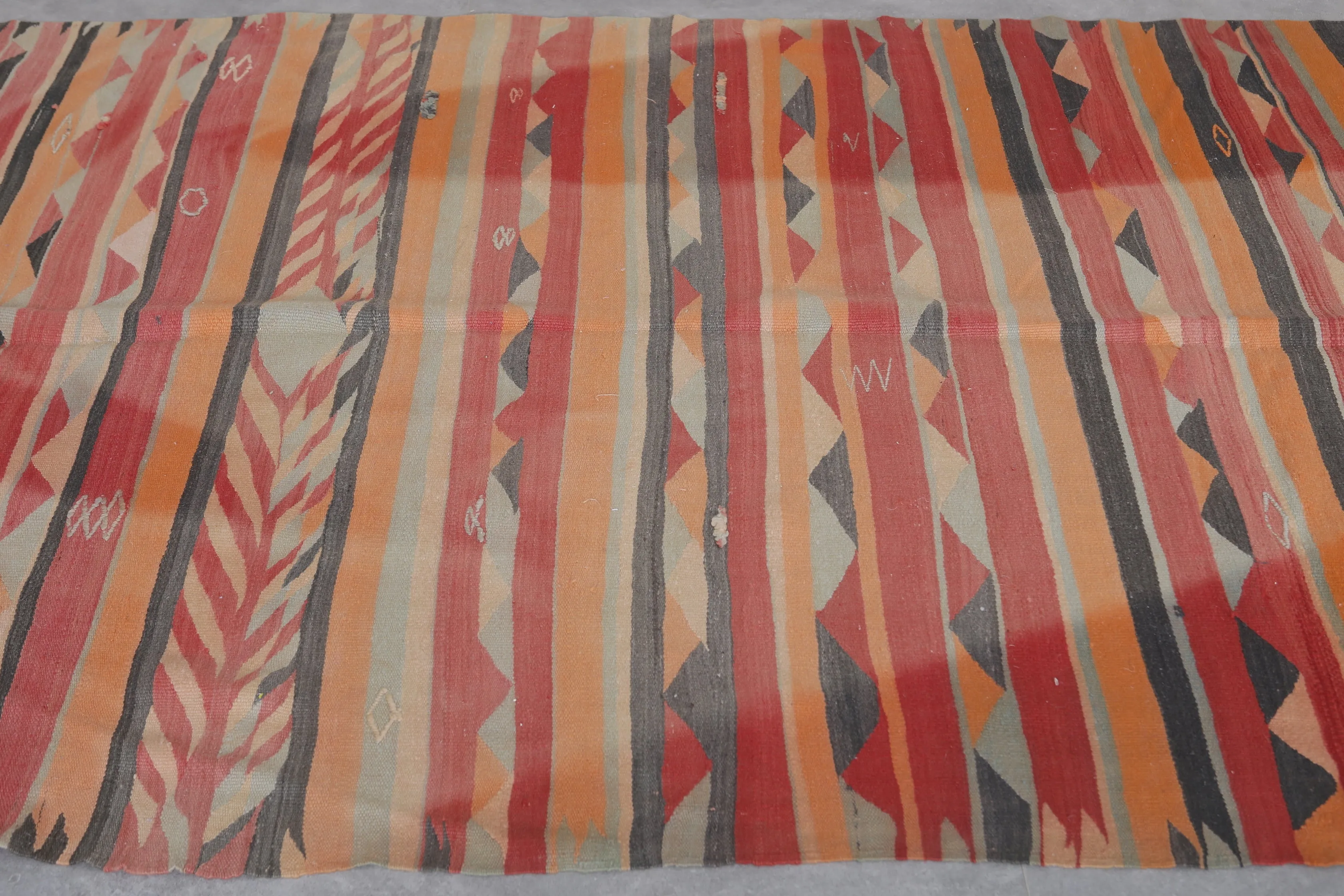 Vintage Berber Kilim Rug - Handwoven 5.5 FT X 10.9 FT | Moroccan Artisan Treasure