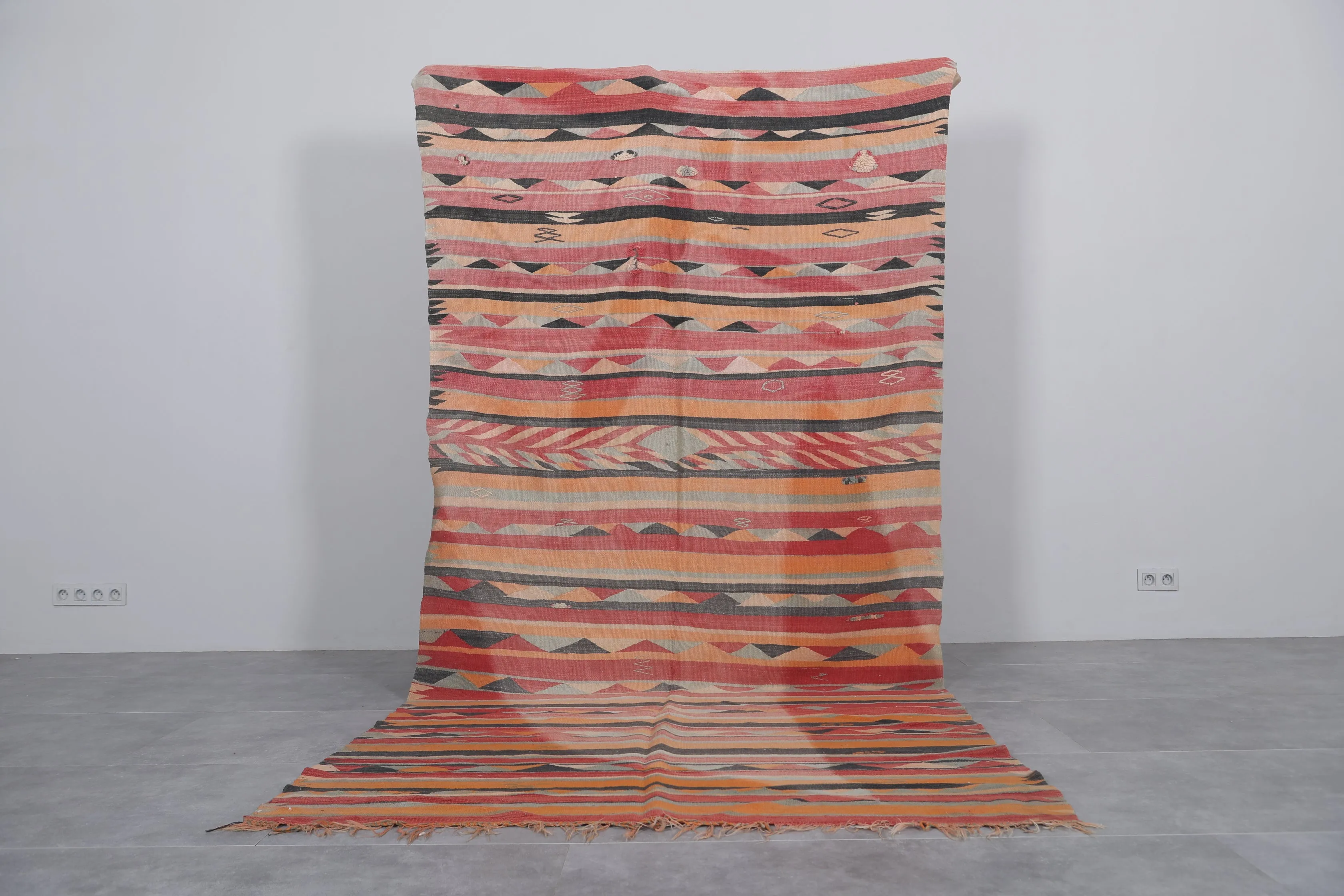 Vintage Berber Kilim Rug - Handwoven 5.5 FT X 10.9 FT | Moroccan Artisan Treasure