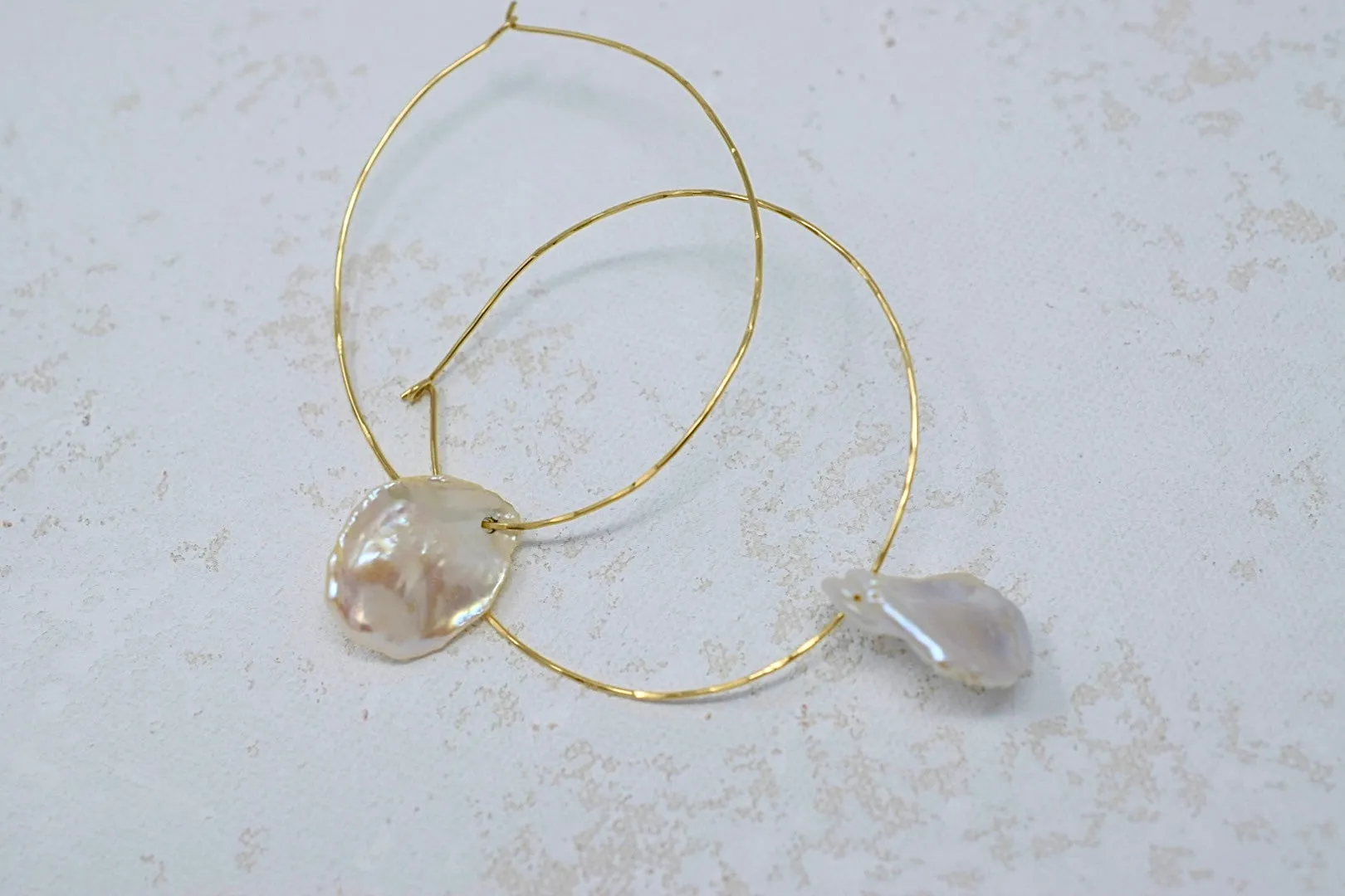 WHISPER dainty gold hoops with keshi pearls
