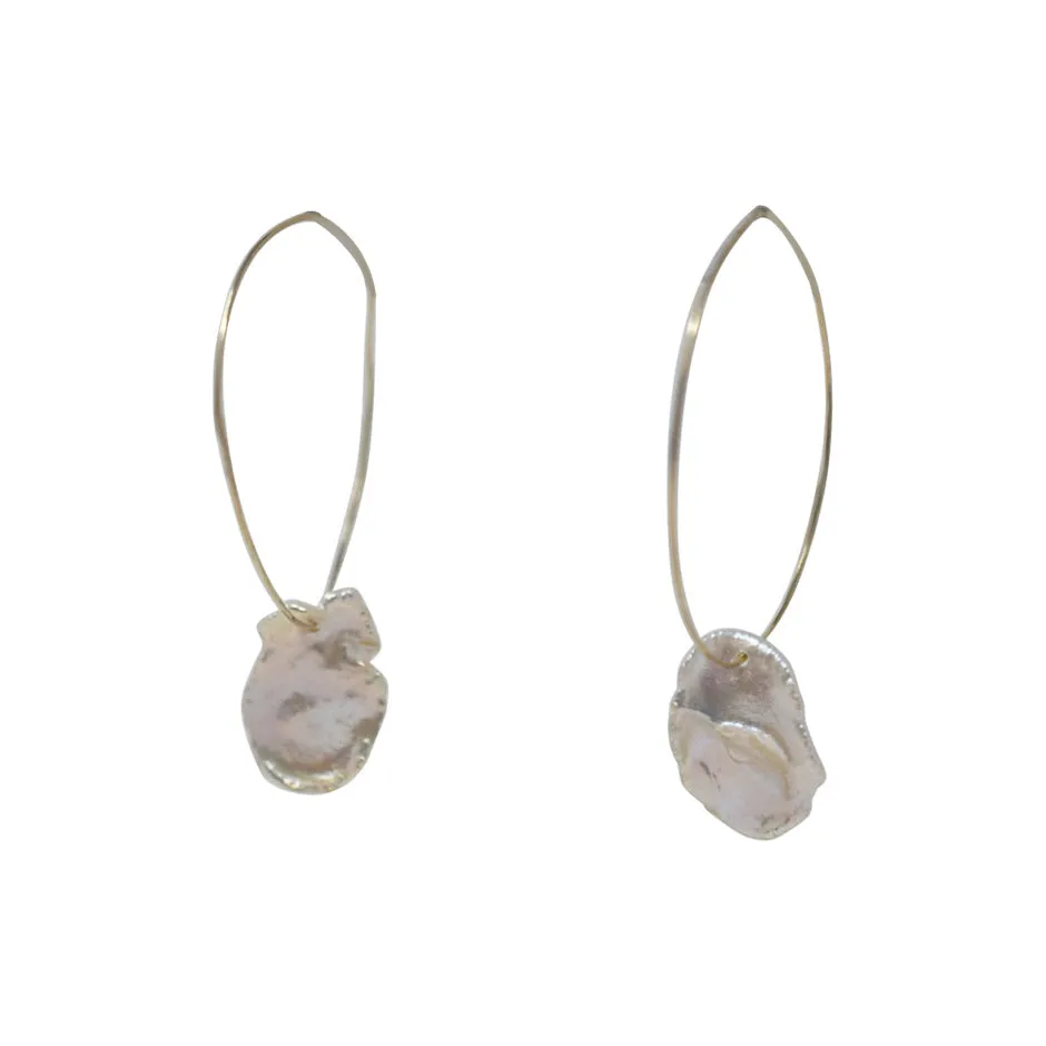 WHISPER dainty gold hoops with keshi pearls