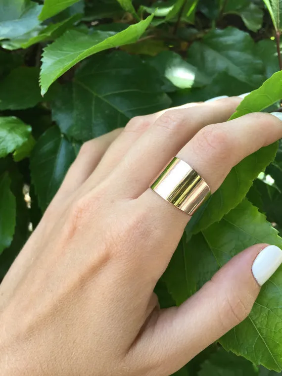 Wide Band Ring - Bold & Modern
